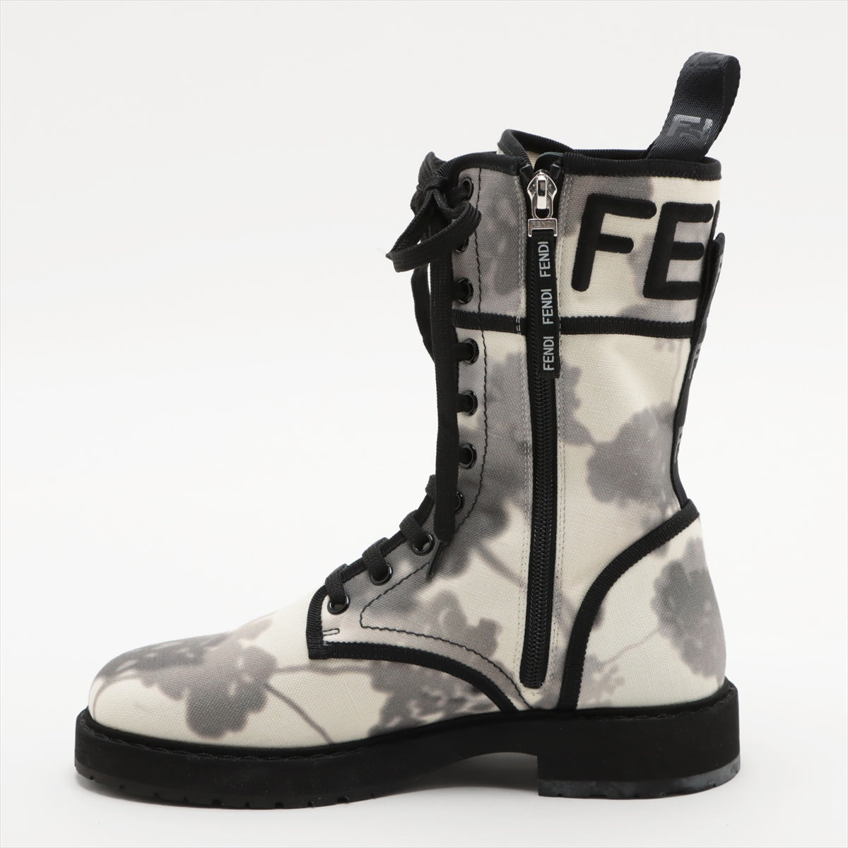 Fendi canvas Boots 37 Ladies' White There is a box