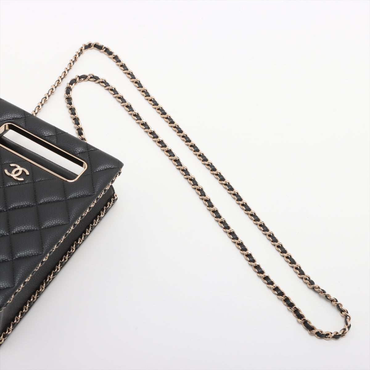 Chanel Matelasse Caviar Skin Chain Shoulder Bag Black Gold Metal Fittings AS3314