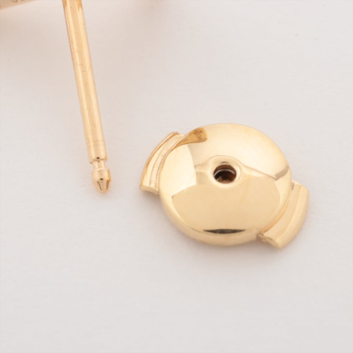 Louis Vuitton LV Vault Upside Down Piercing jewelry 750(YG) 1.3g