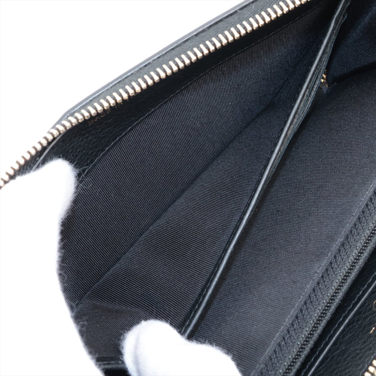 Chanel Coco charm leather x studs Round-Zip-Wallet Black Gold Metal fittings 22XXXXXX