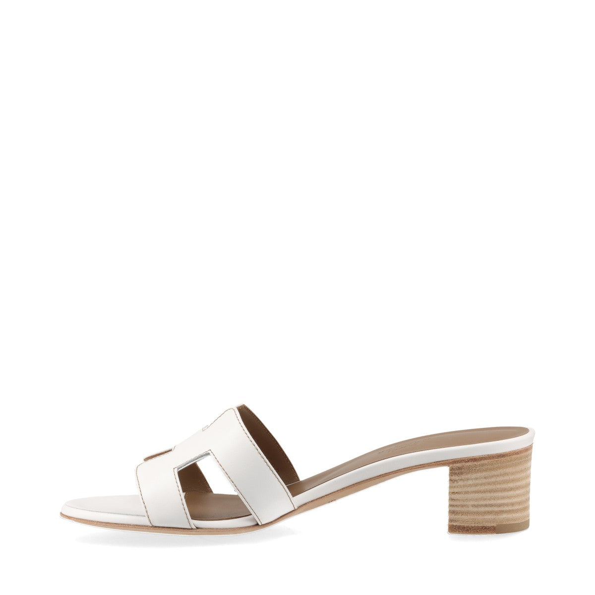 Hermès OASIS Leather Sandals 38.5 Ladies' White Box There is a storage bag