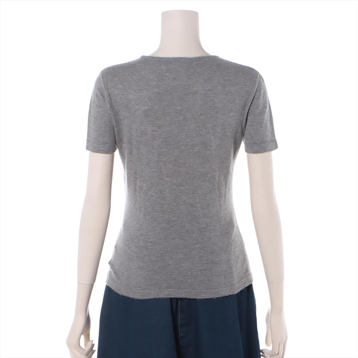 Chanel 00A Cashmere & silk Short Sleeve Knitwear 36 Ladies' Grey  Logo