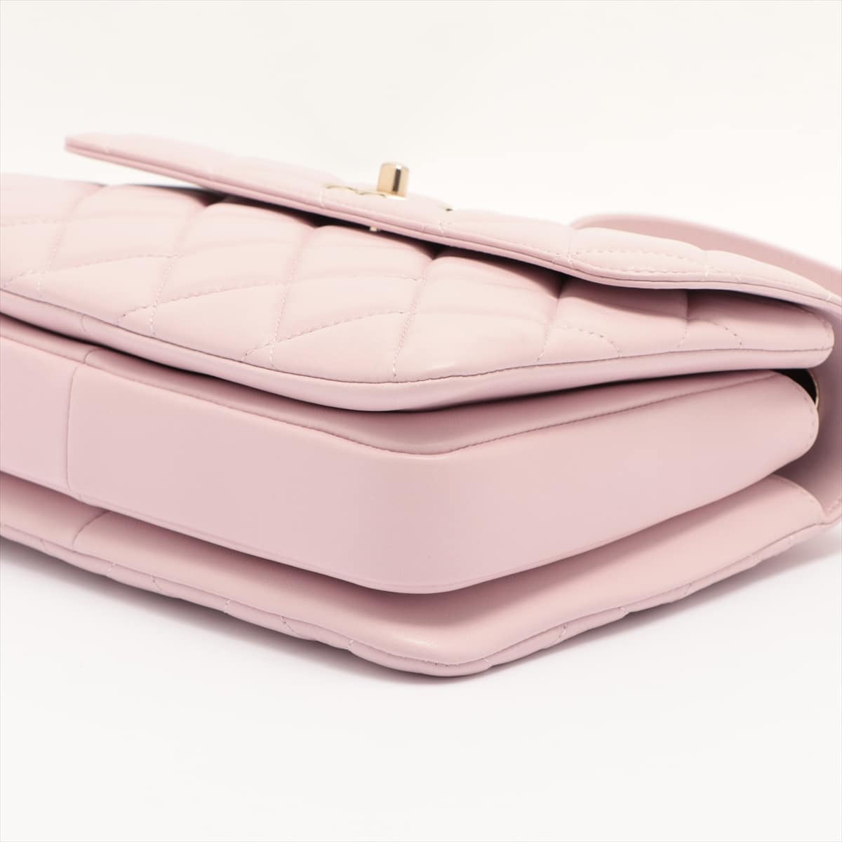 Chanel Trendy CC Lambskin 2way handbag plates Pink Gold Metal fittings 31st A92236