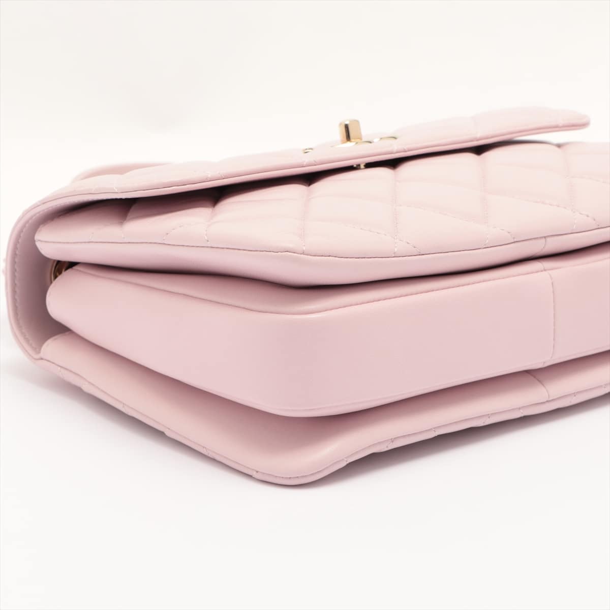 Chanel Trendy CC Lambskin 2way handbag plates Pink Gold Metal fittings 31st A92236