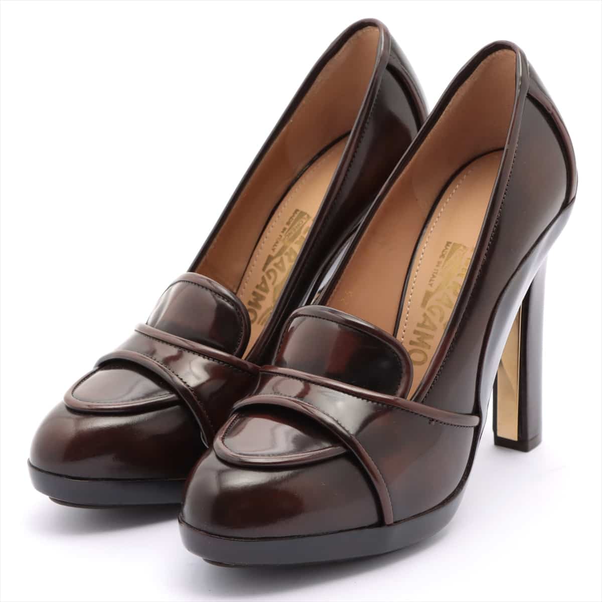 Ferragamo Patent leather Pumps 6.5 Ladies' Brown The metal fitting on the left heel is about to come off.