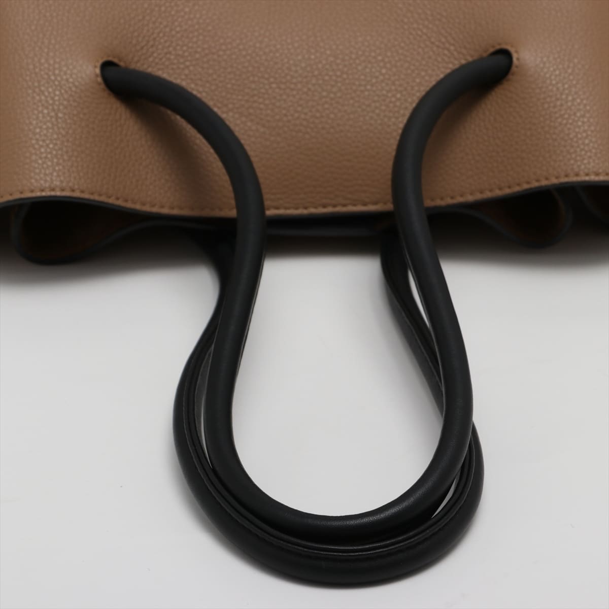 Loewe Flamenco Knot Leather Shoulder bag Beige