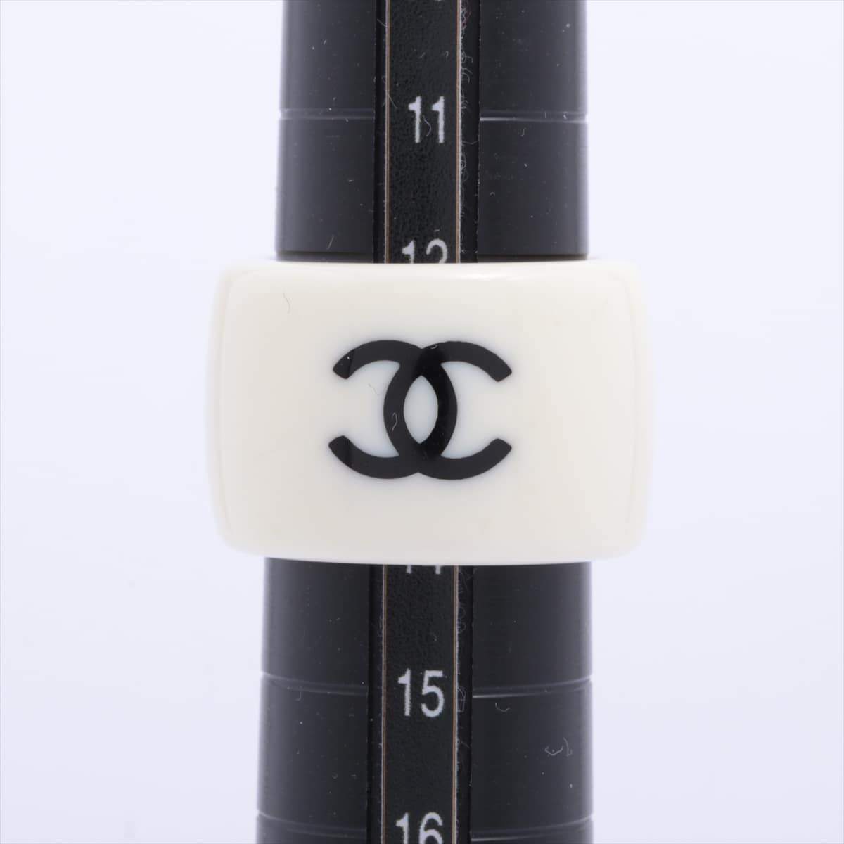 Chanel Coco Mark Camelia 03P rings Plastic Black × White