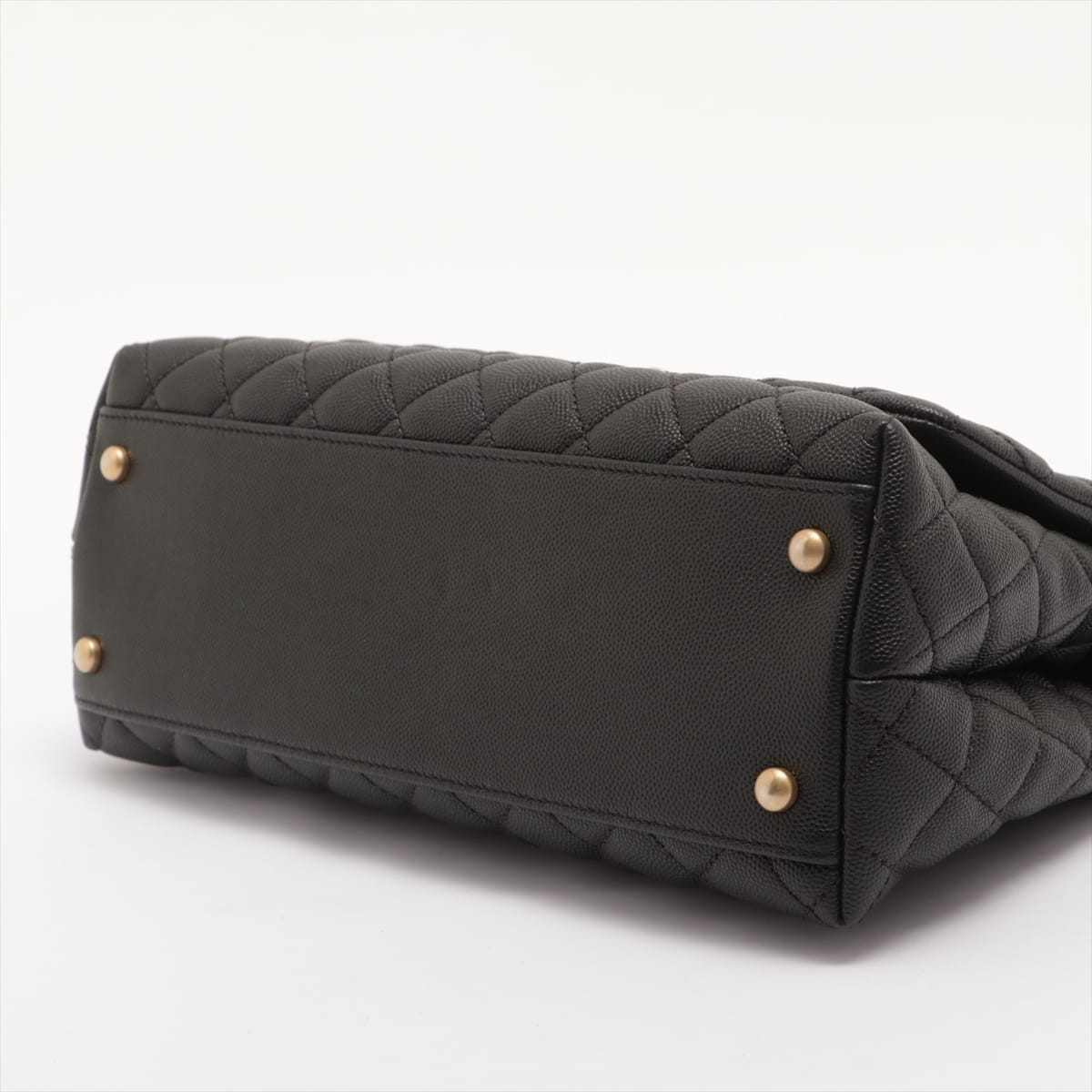 Chanel Matelasse Caviarskin 2way handbag Coco Handle Black Gold Metal fittings 25XXXXXX
