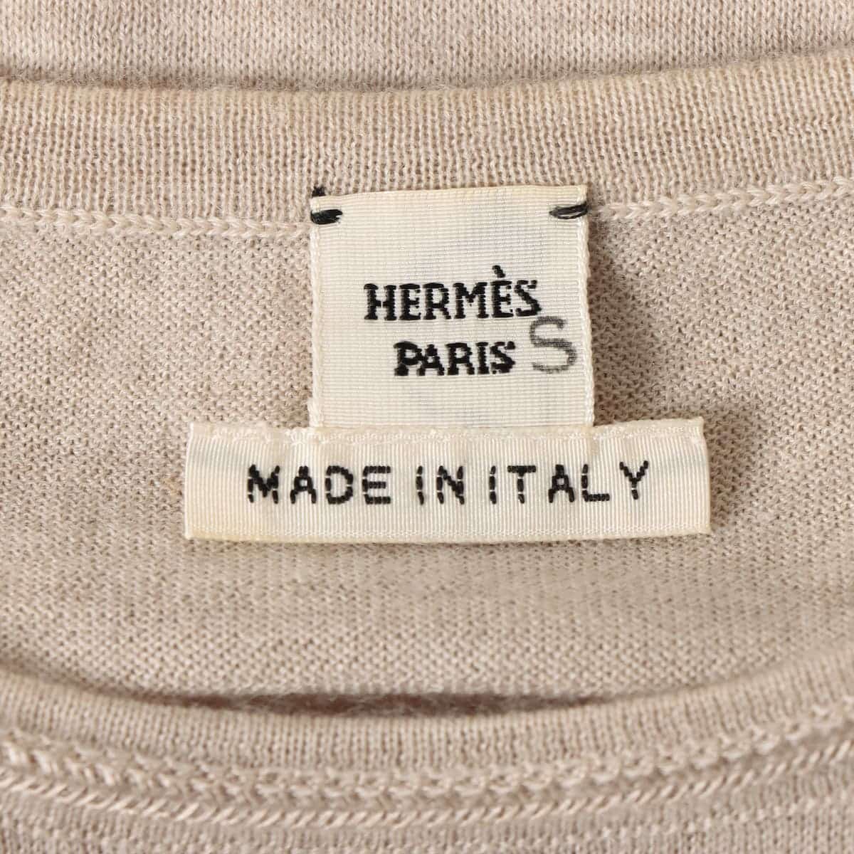 Hermès Cashmere Short Sleeve Knitwear 40 Ladies' Beige  Serie button Sold goods