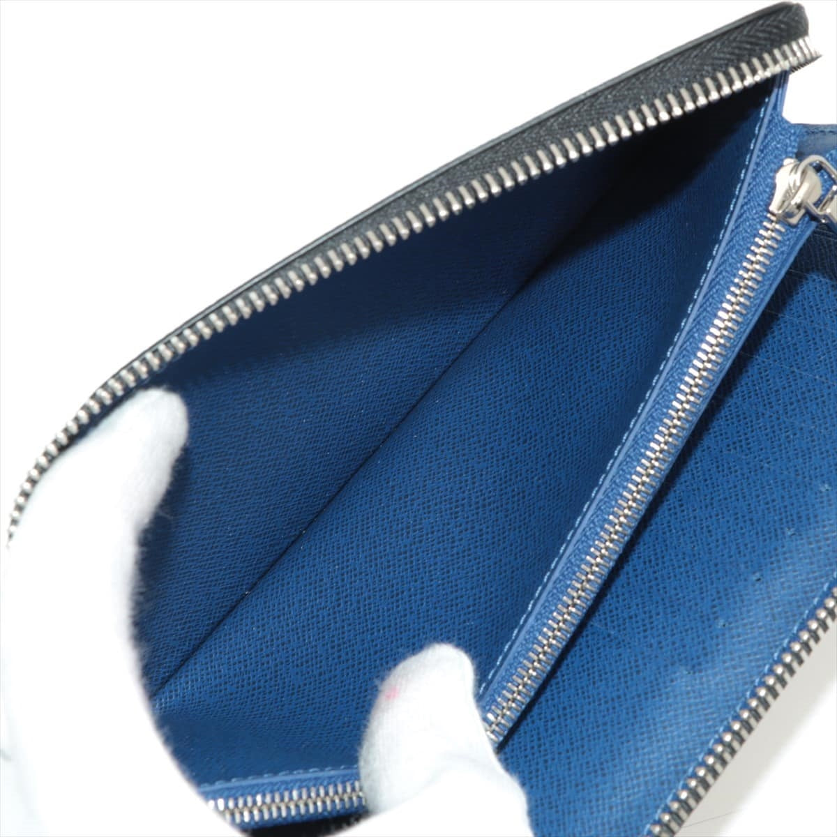 Louis Vuitton Taiga Llama Zippy vertical M30447 Cobalt Round-Zip-Wallet