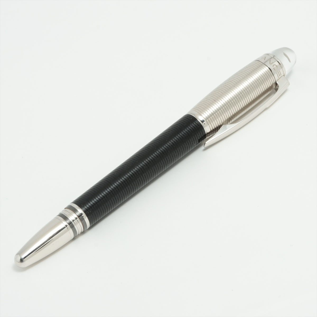 Montblanc Starwalker Fountain pen Metal x resin Black × Silver Pen nib 14k