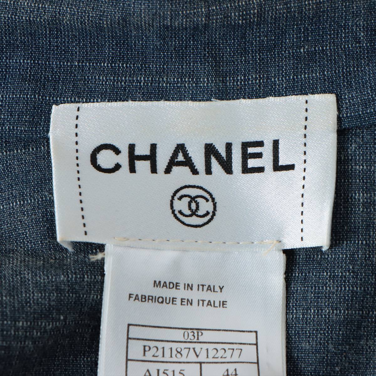 Chanel Coco Button 03P Cotton & polyurethane Ensemble dress 40/jacket 44 Ladies' Blue  P21187/P21243
