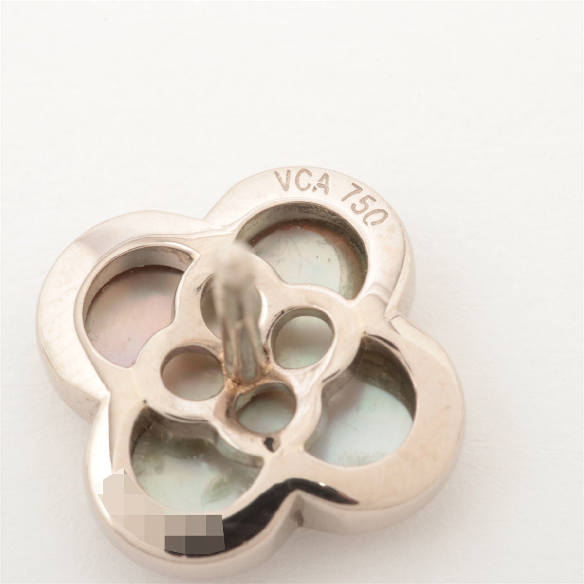 Van Cleef & Arpels Pure Alhambra Gray shell Piercing jewelry 750(WG) 3.5g