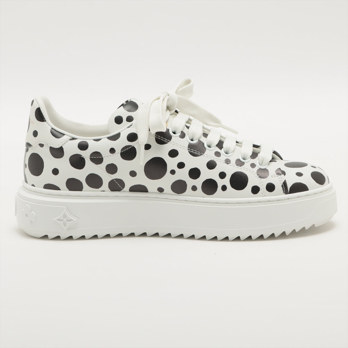 Louis Vuitton x Yayoi Kusama Timeout line 23SS Leather Sneakers 36 Ladies' Black × White NV1202 box There is a bag