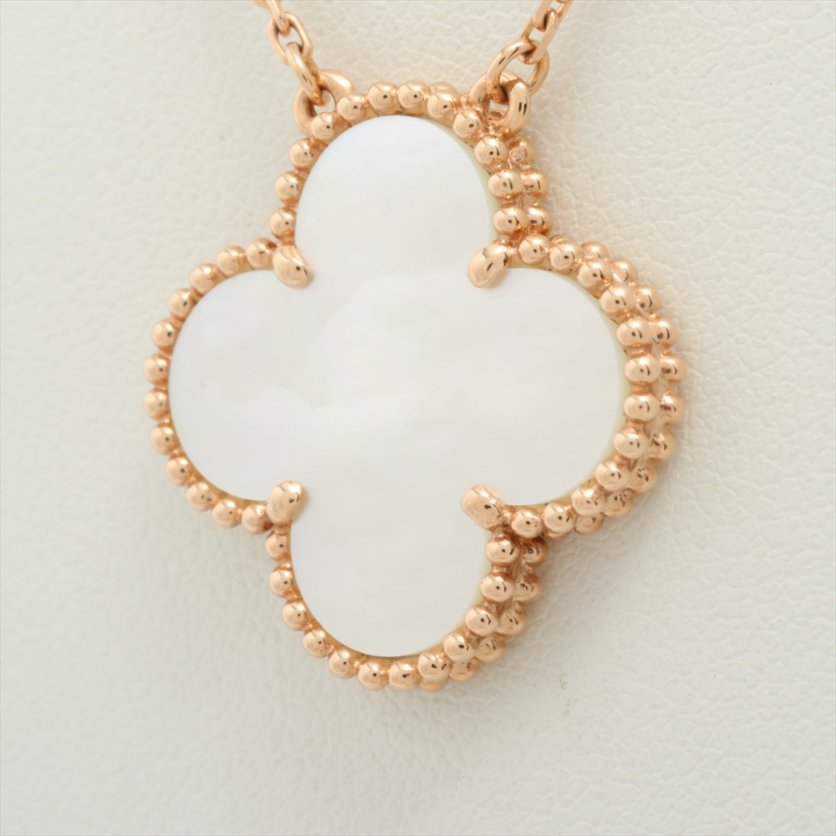Van Cleef & Arpels Magic Alhambra Limited to the Ginza main store 1P shells Necklace 750(PG) 6.3g VCARO41300