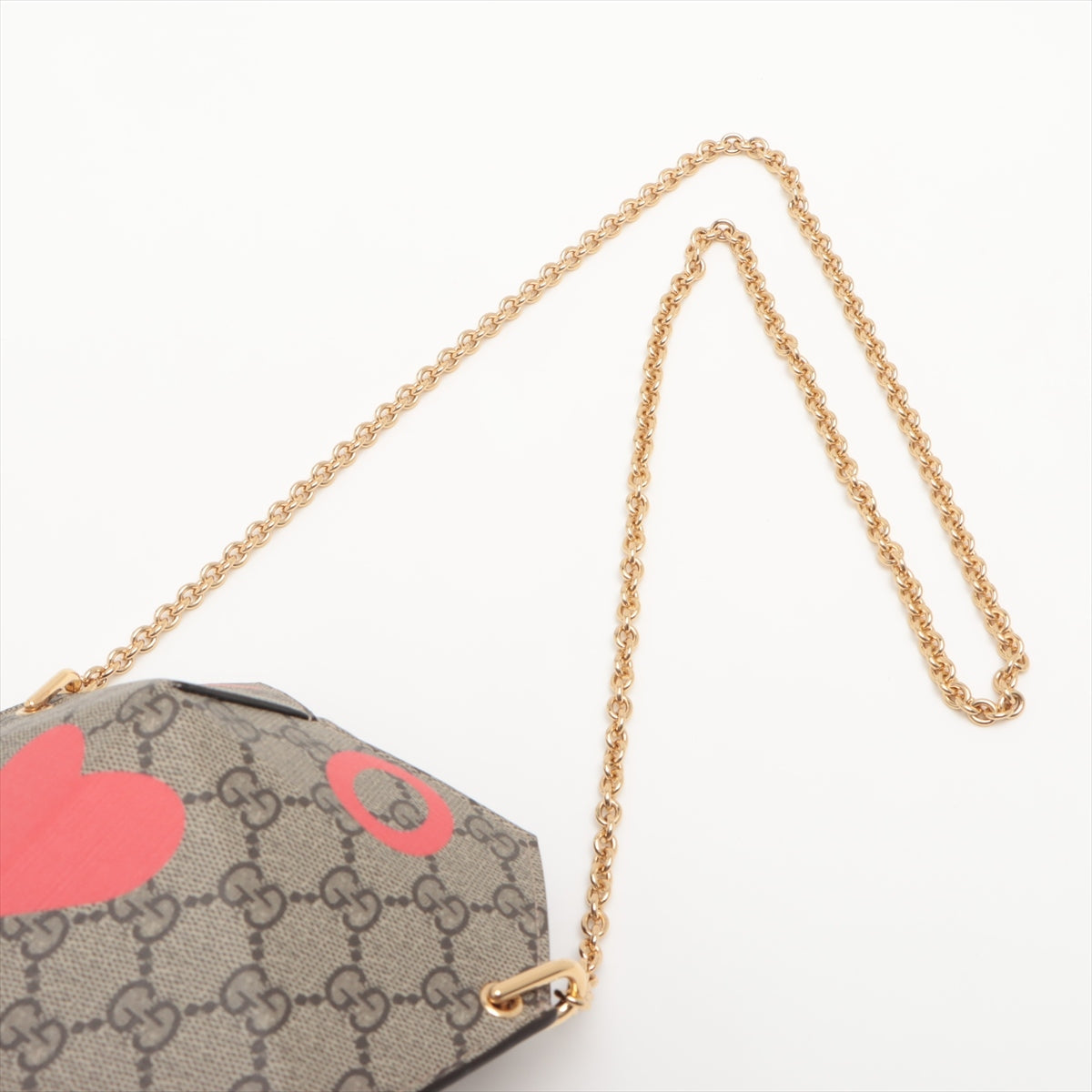 Gucci GG Supreme small heart Chain shoulder bag Beige x red 678131