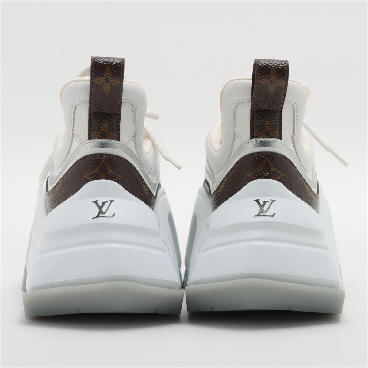 Louis Vuitton 23 years Leather x mesh Sneakers 34 1/2 Ladies' White x brown Arclight 2.0 line GO0213 Monogram box There is a bag