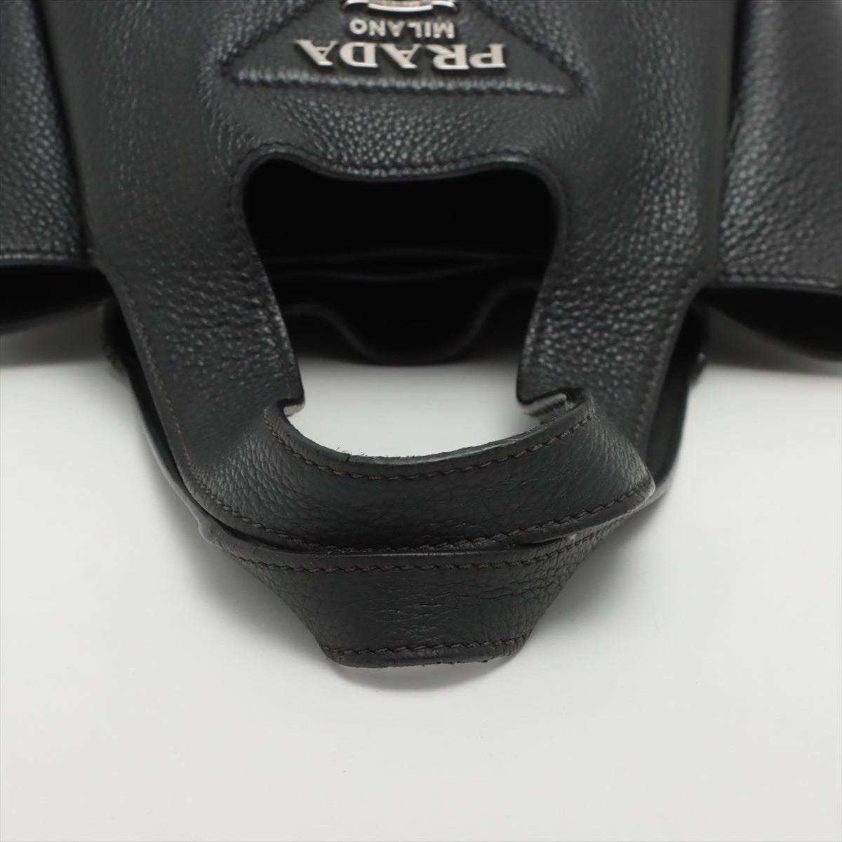 Prada Vitello Daino soft Hand bag Black 1BA349