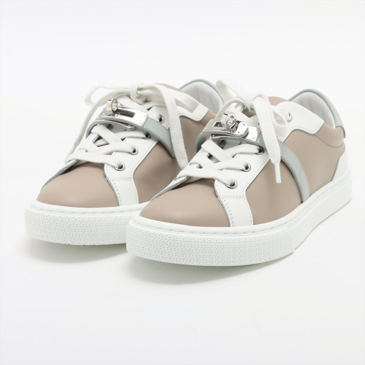 Hermès Leather Sneakers 35 Ladies' White x beige Day Kelly metal fittings box sack There is a replacement string