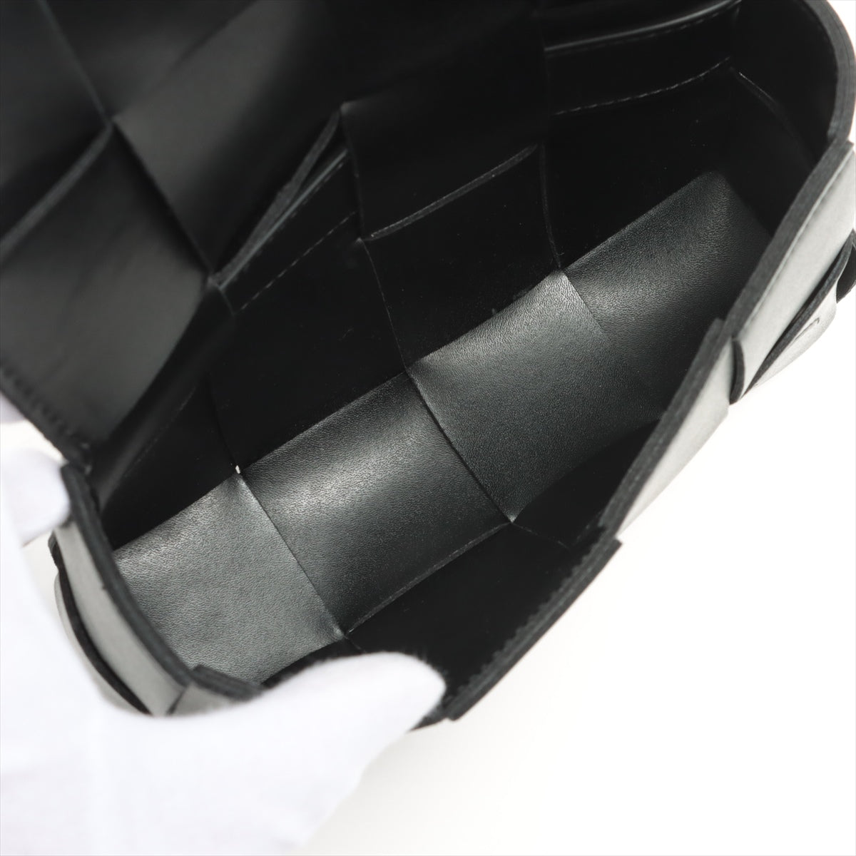 Bottega Veneta maxi intrecciato Cassette Belt Bag Leather Waist bag Black
