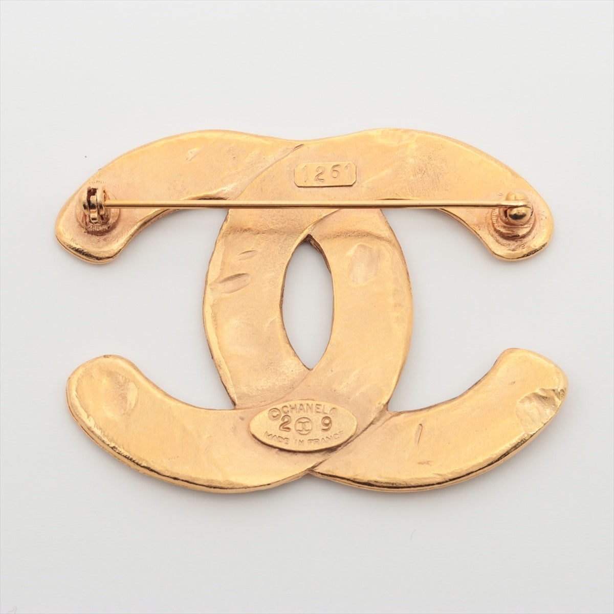 Chanel Coco Mark 29 Brooch GP Gold Scratched Losing luster Peeling off Discoloration 1261