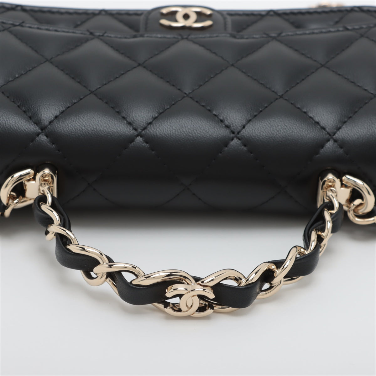 Chanel Matelasse Lambskin Chain wallet 2WAY Black Gold Metal fittings