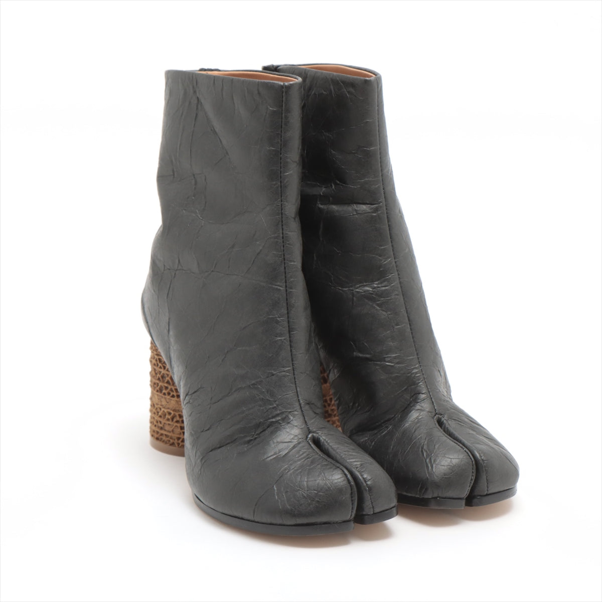 Maison Margiela TABI Leather Short Boots 35 1/2 Ladies' Black S58WU0381 Wrinkle processing 22 box There is a bag