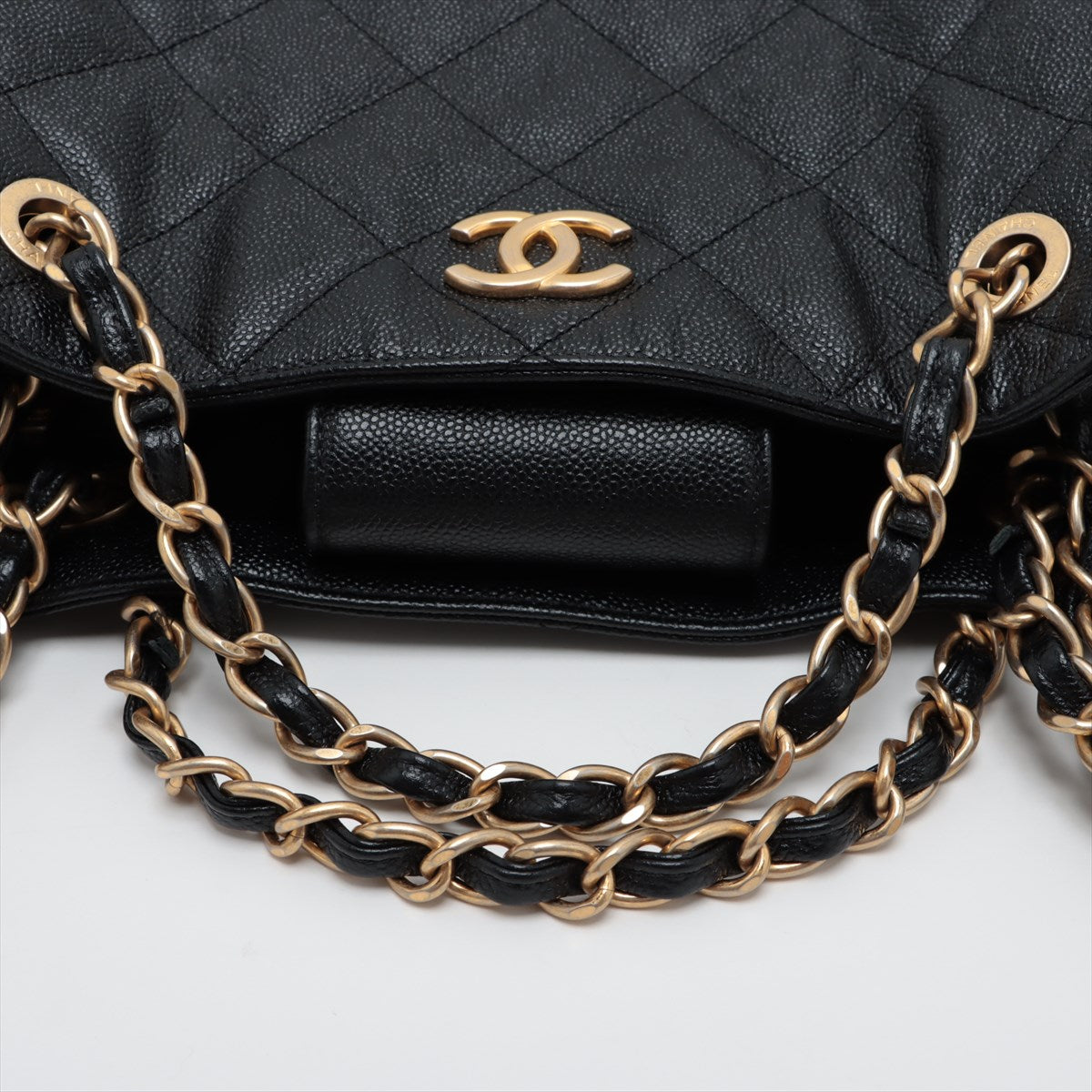 CHANEL Matelasse Caviar Skin Black No. 8 Gold Chain Shoulder Bag Coco