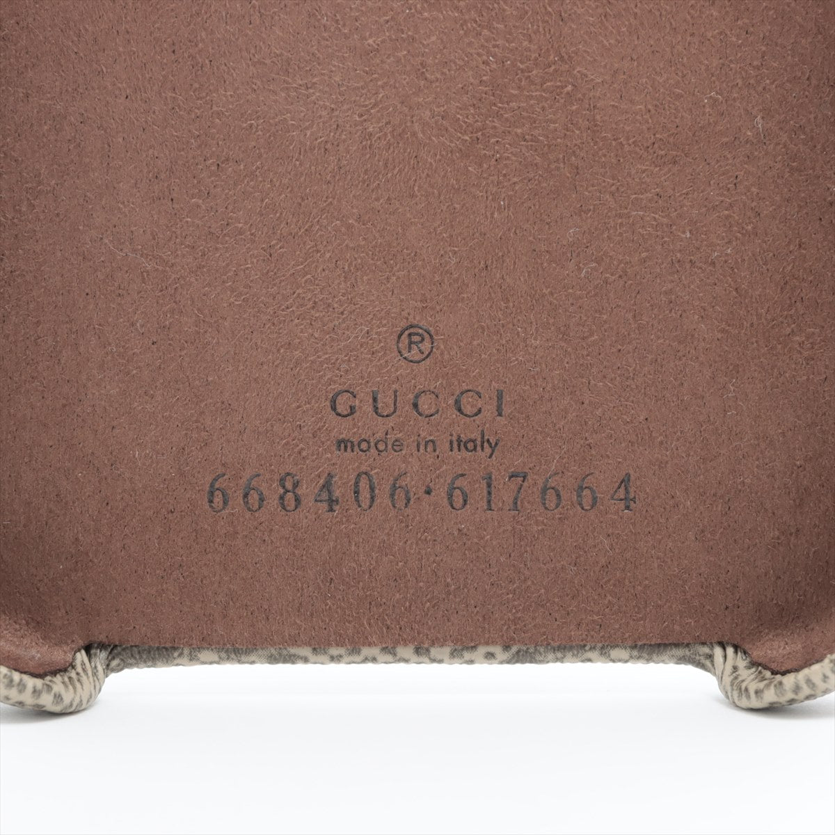 Gucci GG Supreme 668406 PVC iPhone case Beige