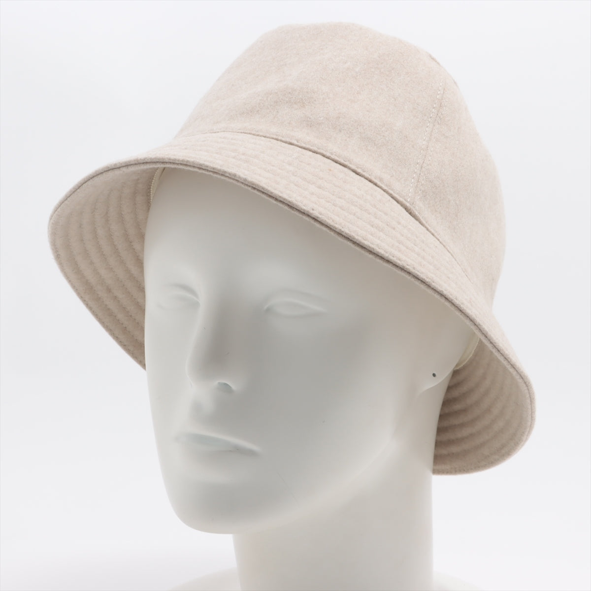 Hermès Serie Hat 56 Cashmere Beige Wears Stains Stained