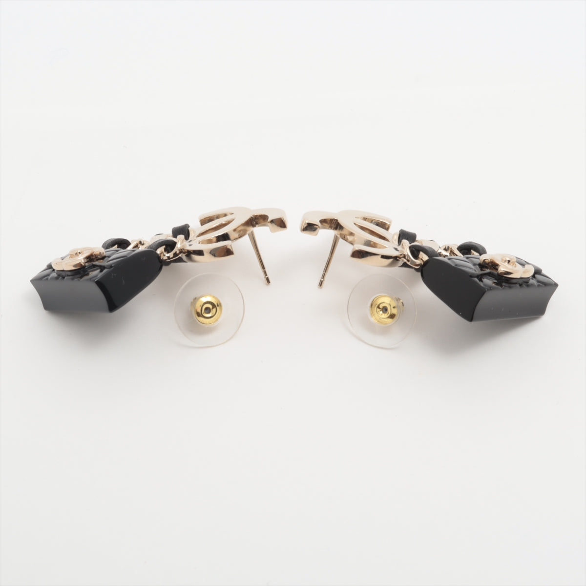 Chanel Matelasse B23C Piercing jewelry (for both ears) GP & leather Black×Gold