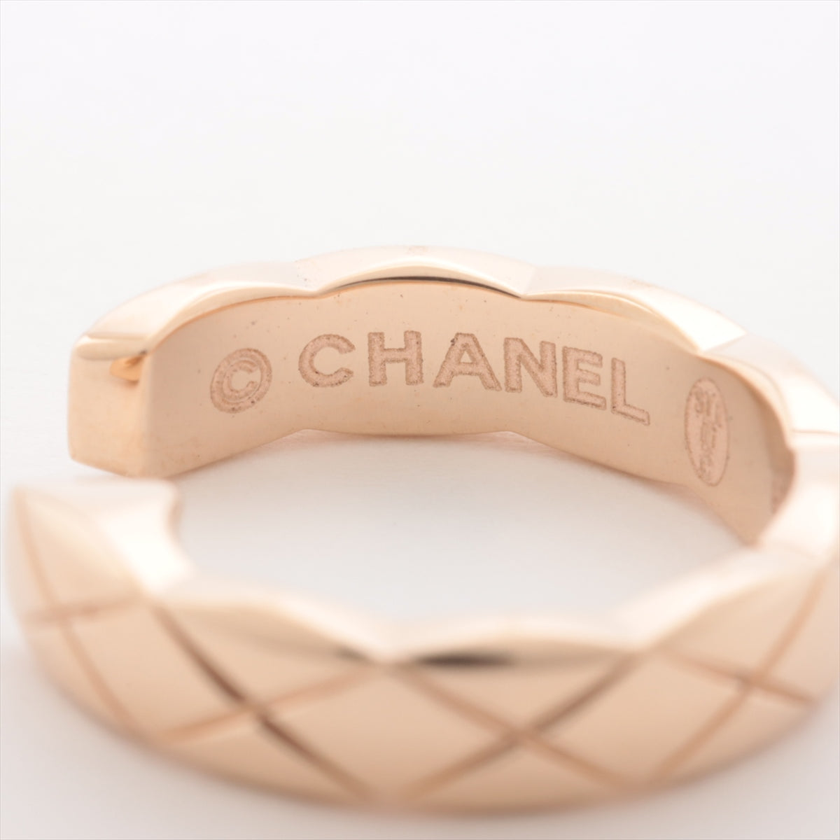 Chanel Coco Crush Ear Cuff 750(PG) 2.5g J12149