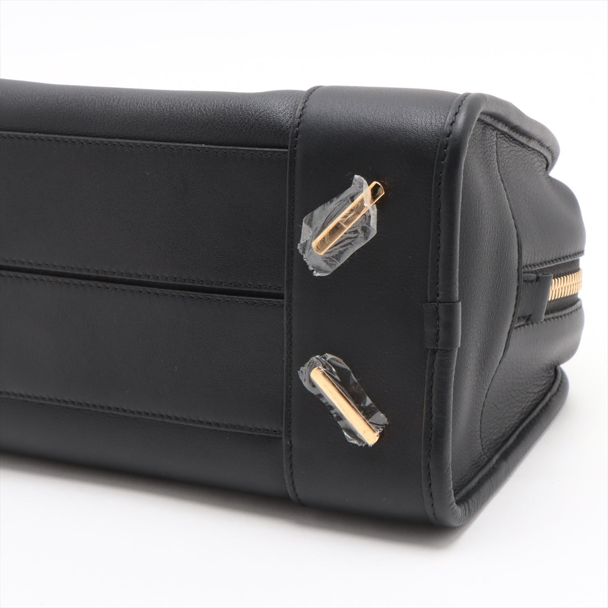 Loewe Amazona 28 Leather 2way handbag Black