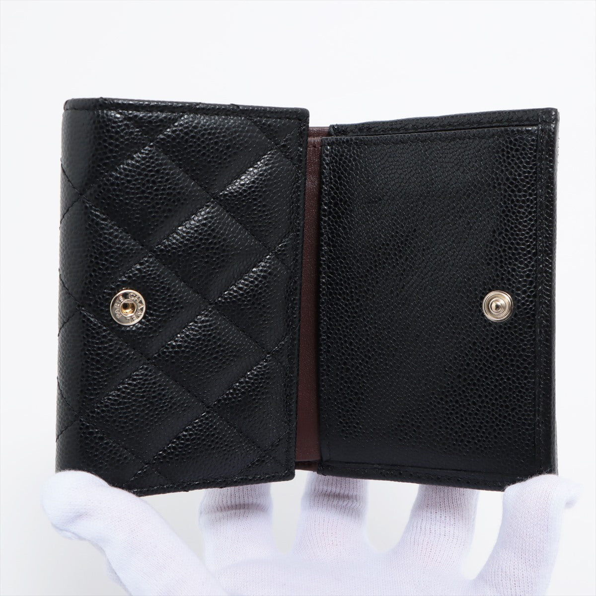 Chanel Matelasse Caviarskin Compact Wallet Black Gold Metal fittings random
