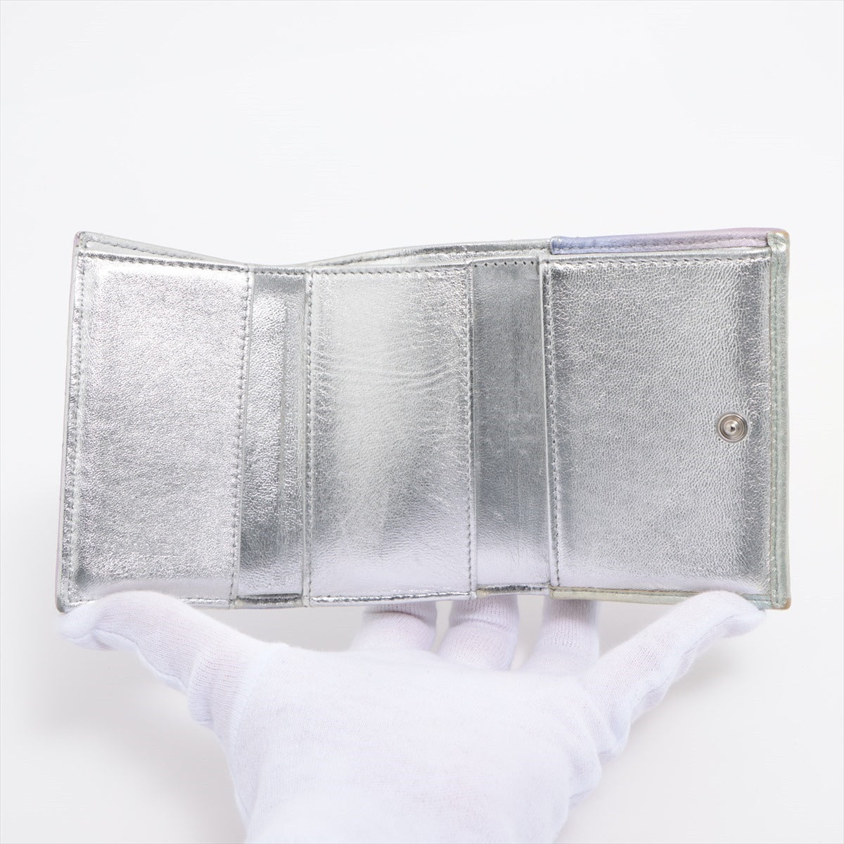 Chanel Matelasse Lambskin Compact Wallet metallic purple Silver Metal fittings 31st Green Gradation
