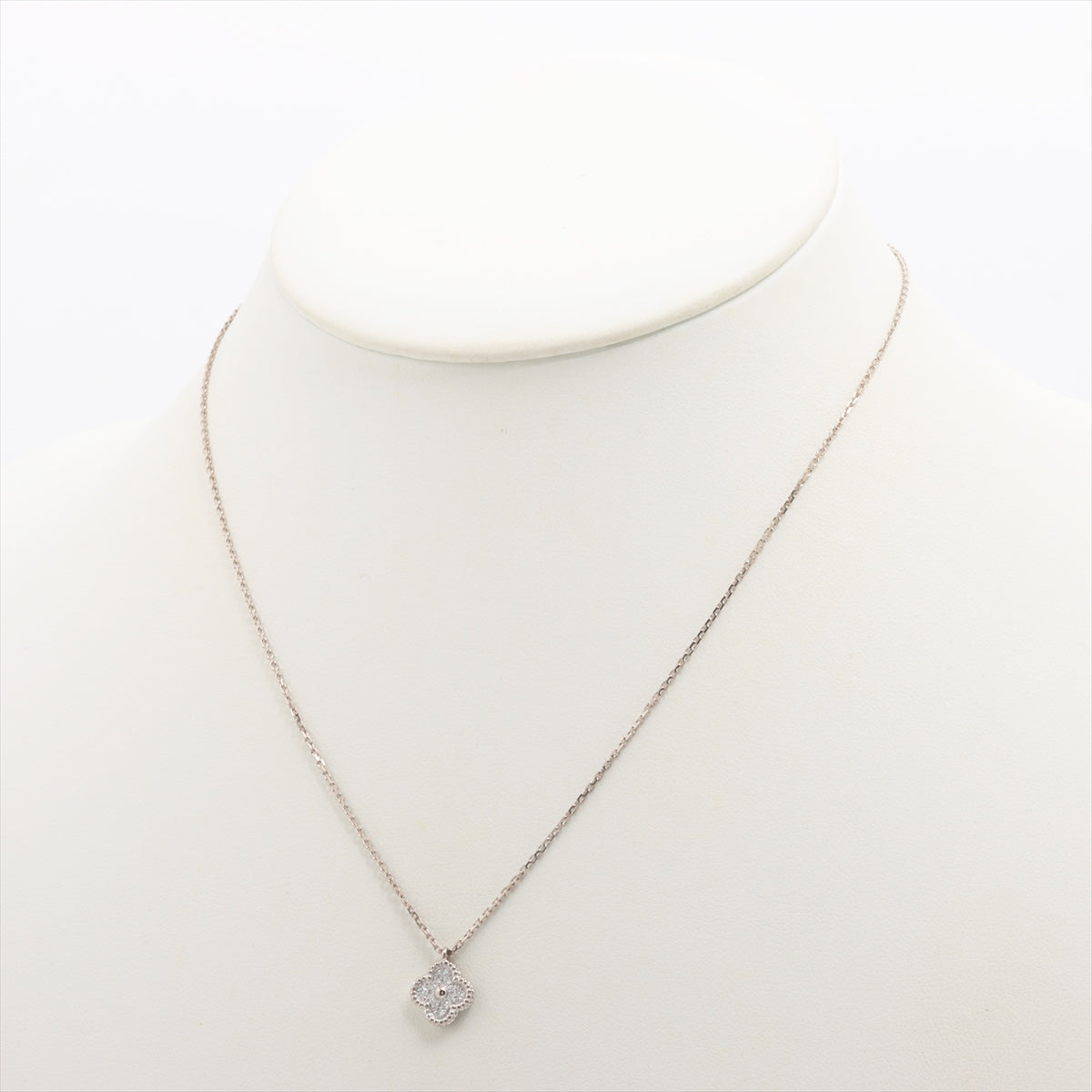Van Cleef & Arpels Sweet Alhambra diamond Necklace 750(WG) 3.4g