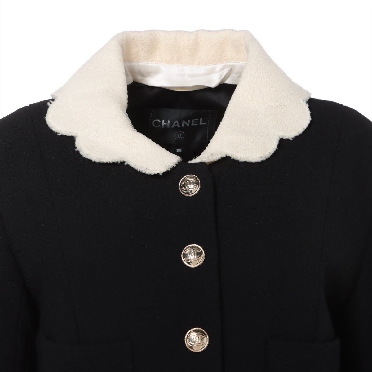 Chanel Coco Button 20K Wool & silk robes 38 Ladies' Black  Long coat P65305V34823 collars Detachable cuffs
