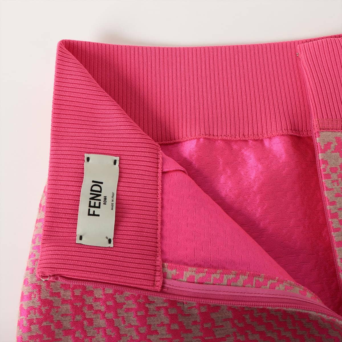Fendi Polyester & nylon Skirt 40 Ladies' Pink  FQ6688