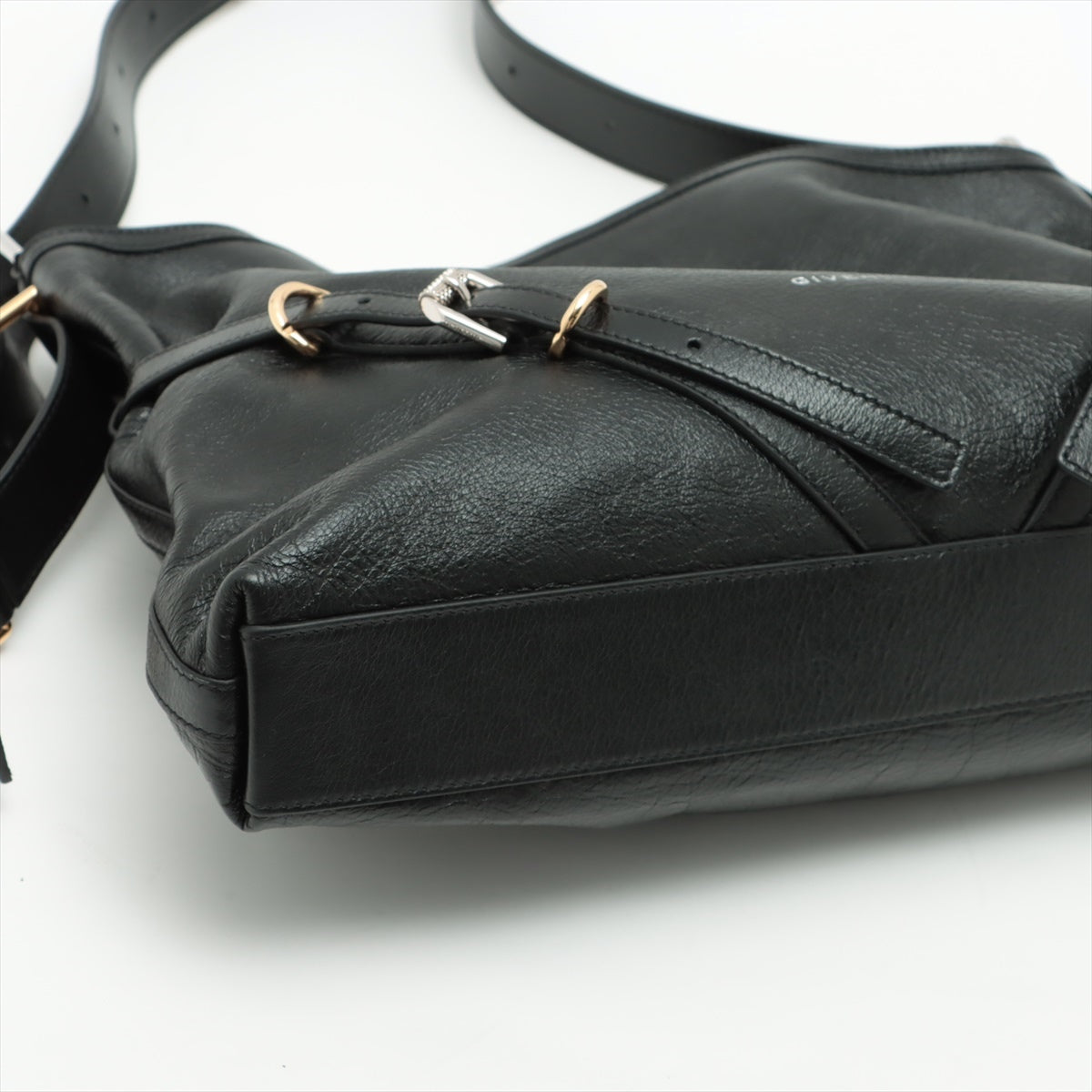 Givenchy Leather Shoulder bag Black