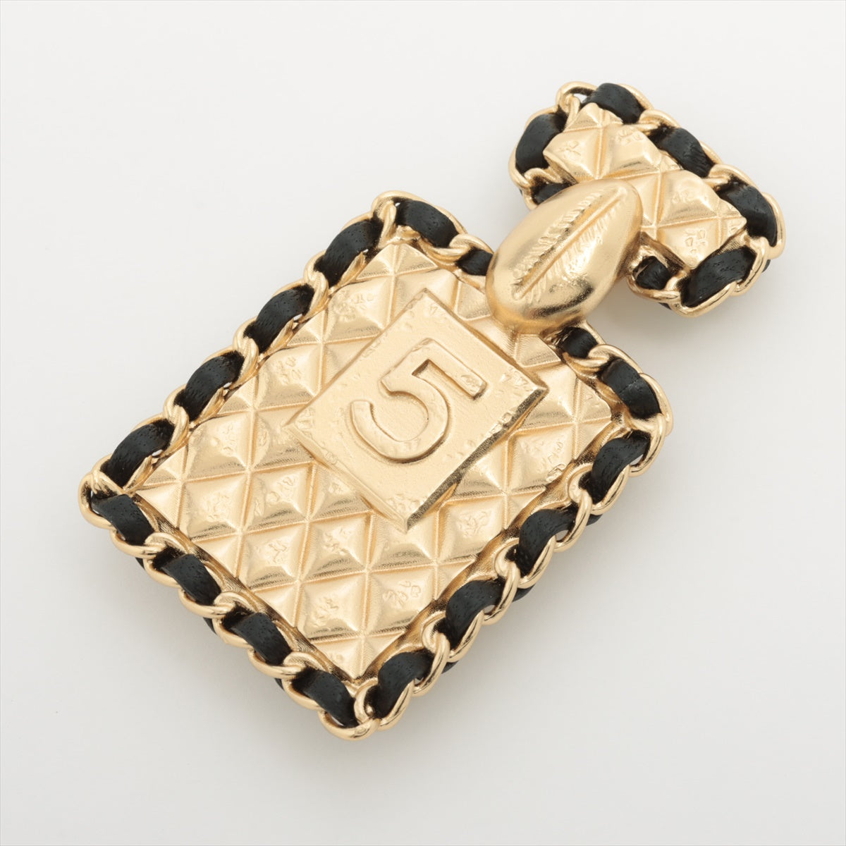 Chanel B23A Brooch GP & leather Gold