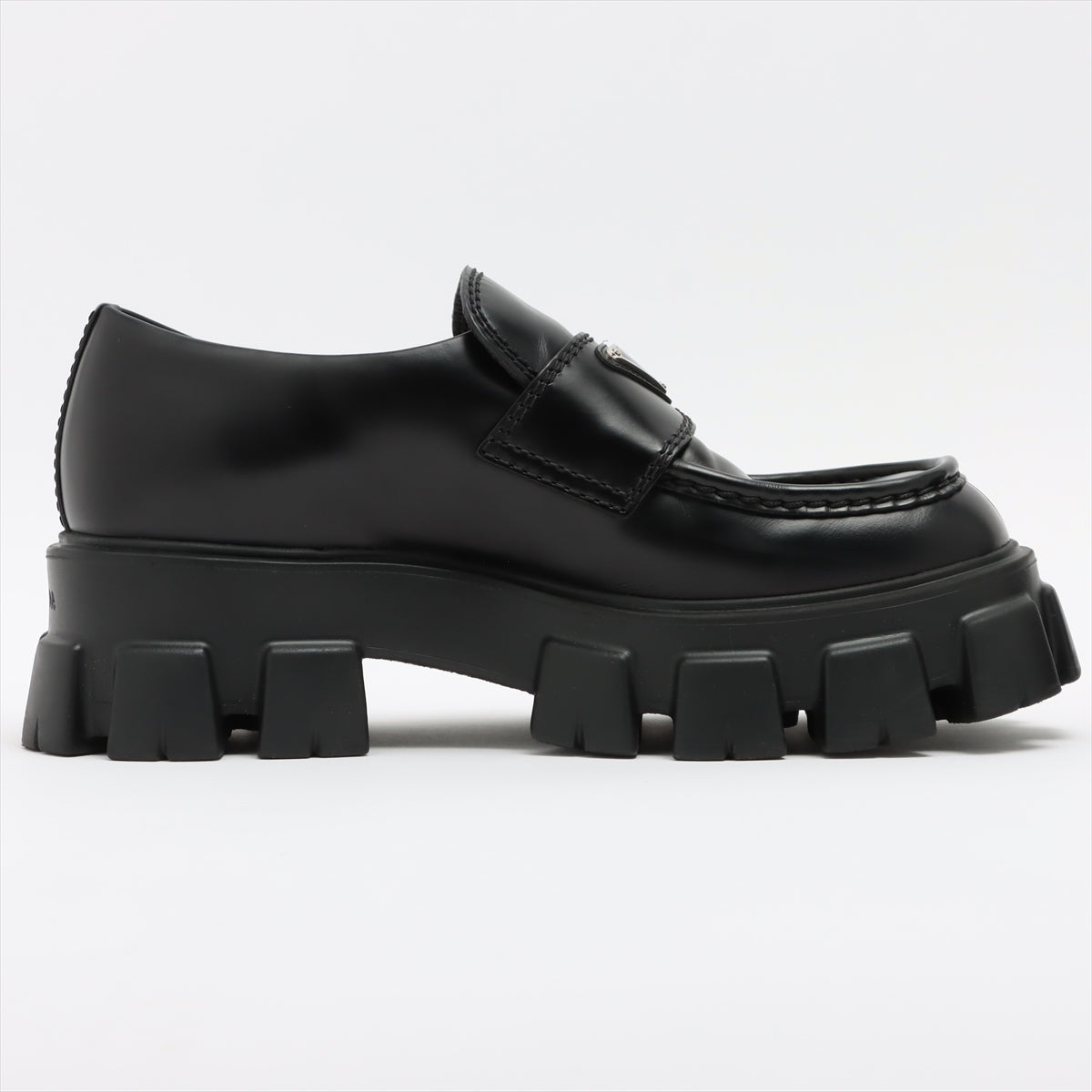 Prada Monolith Leather Loafer 6 Men's Black 2DE129 There is a bag
