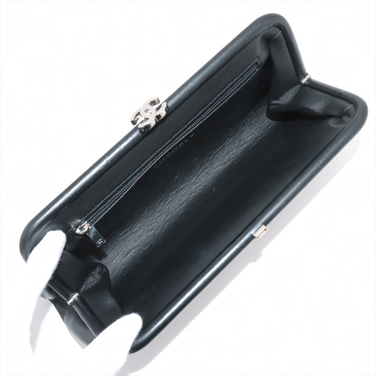 Chanel Matelasse Lambskin Clutch bag Black Silver Metal fittings 21XXXXXX