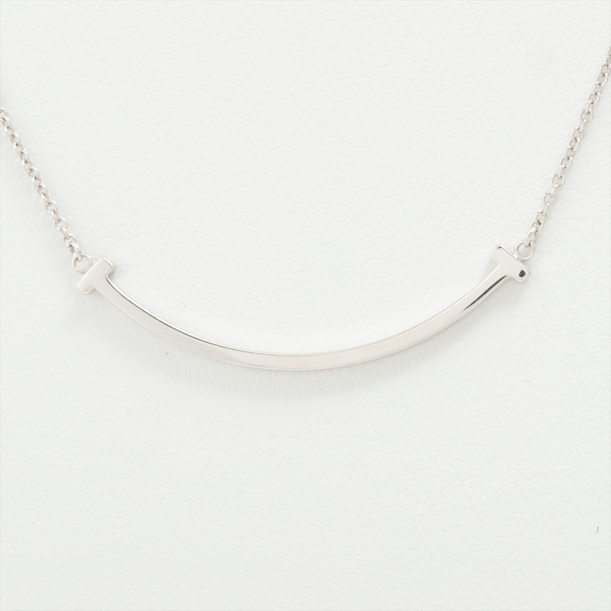 Tiffany T Smile Mini Necklace 750(WG) 2.9g