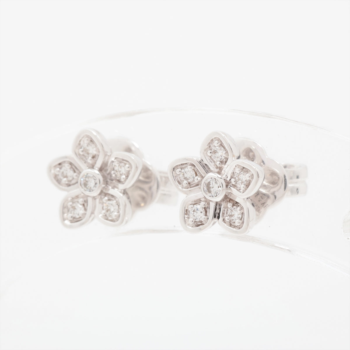 graphs Wild Flower Petit diamond Piercing jewelry 750(WG) 2.2g